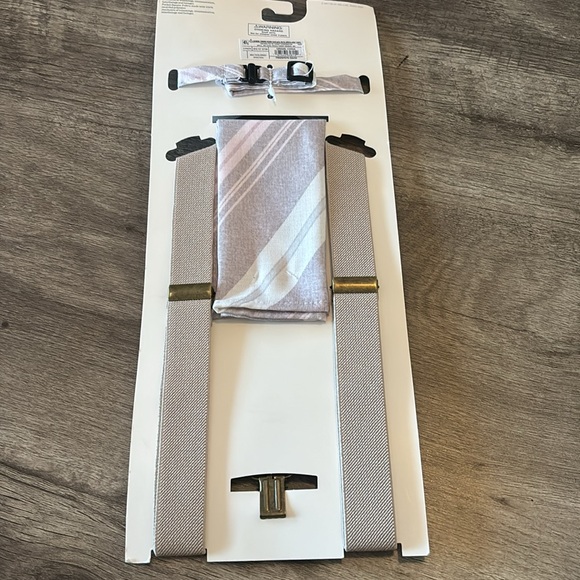NWT Cat & Jack accessory set bow tie, suspenders and pocket square - Picture 7 of 7